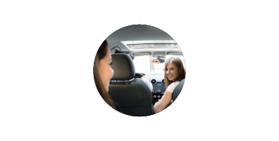 viisights rideshare video analytics solution icon with image of driver looking back at passenger